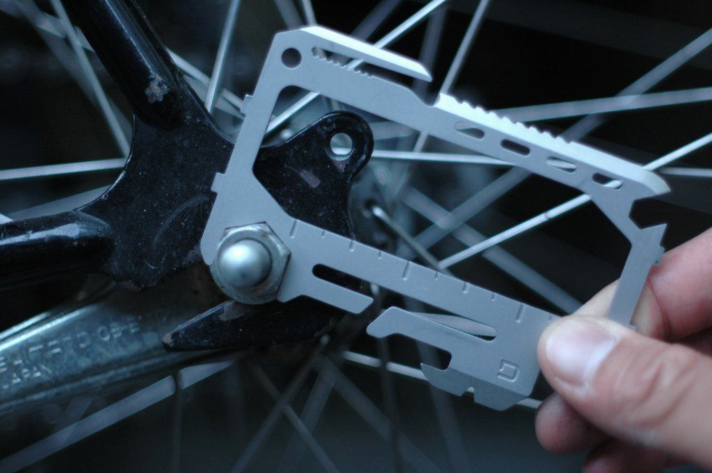 DANGO MT 02 MULTI-TOOL - CaseMotions