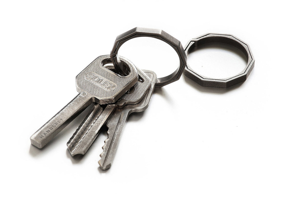 HANDGREY KNOX Premium Grade 5 Titanium KEY RING - CaseMotions